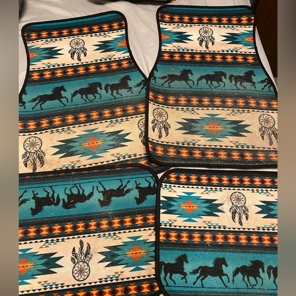 Car floor mats